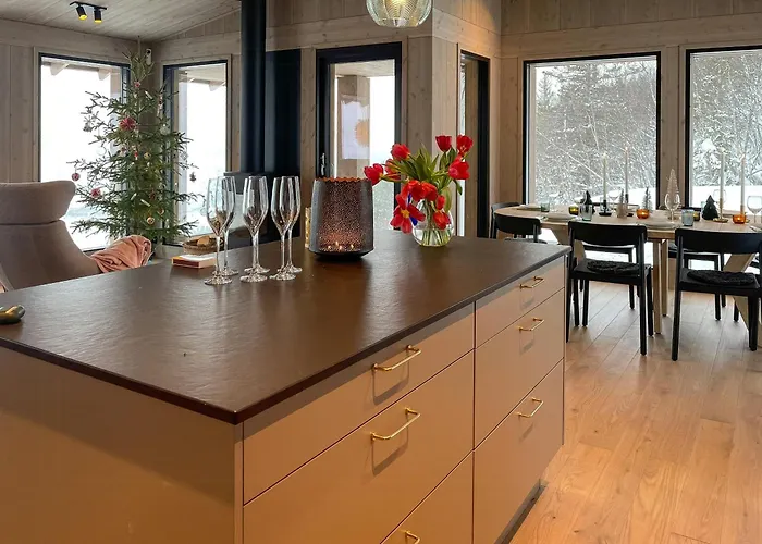 Дом отдыха Family With Picturesque View At *