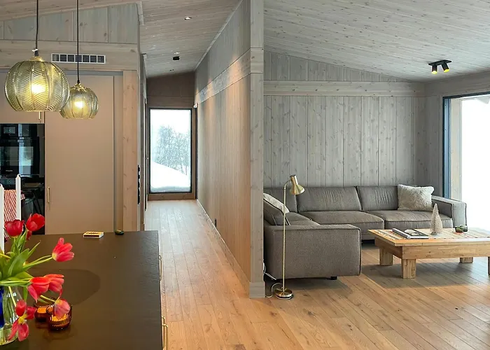 Family With Picturesque View At Дом отдыха Рон