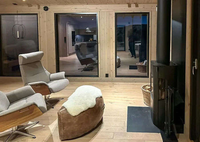 Semesterbostad Family With Picturesque View At *